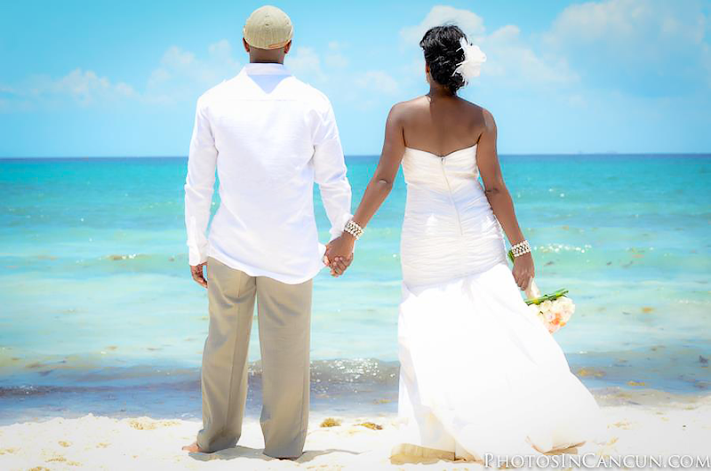 Travel with Mia - Wedding - Playa Del Carmen