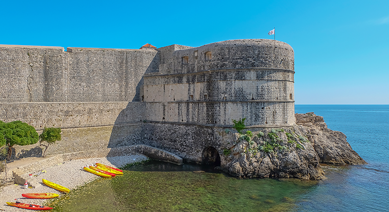 Dubrovnik in 3 Days - Travel with Mia - Kayaking