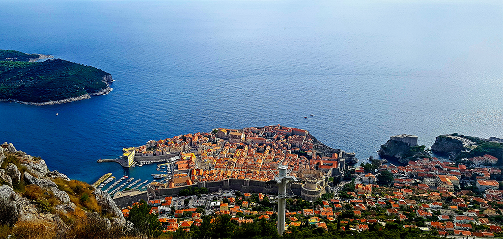 dubrovnik croatia cable car nt srd hill see thru ps