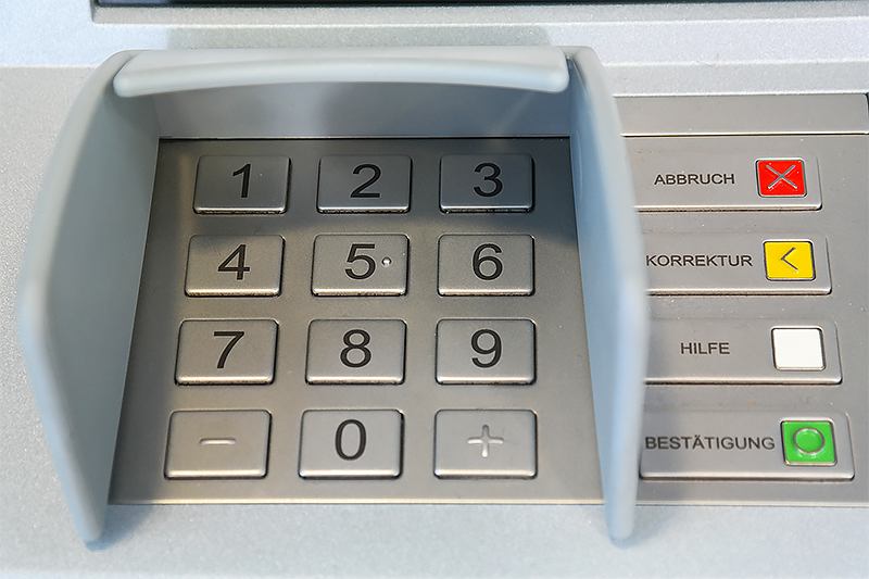7 steps to using an atm abroad