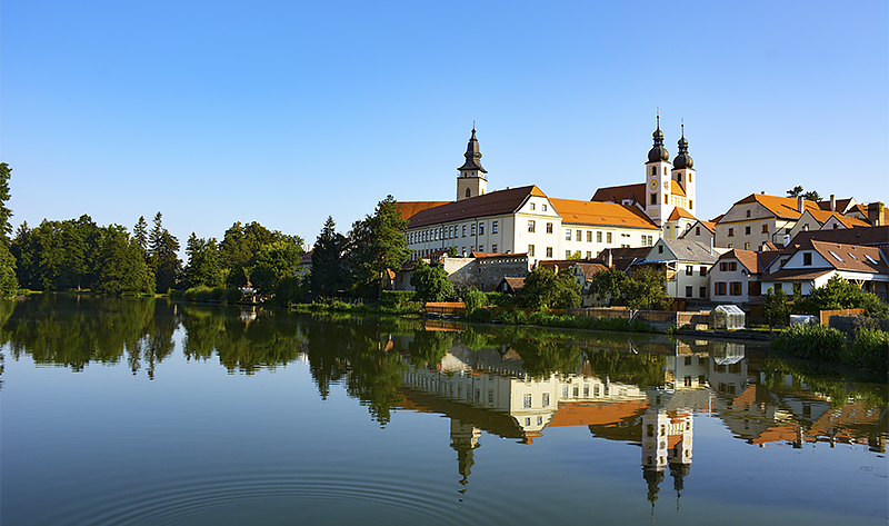 Church of St. James and Jesuit College - Telc - Travel with Mia